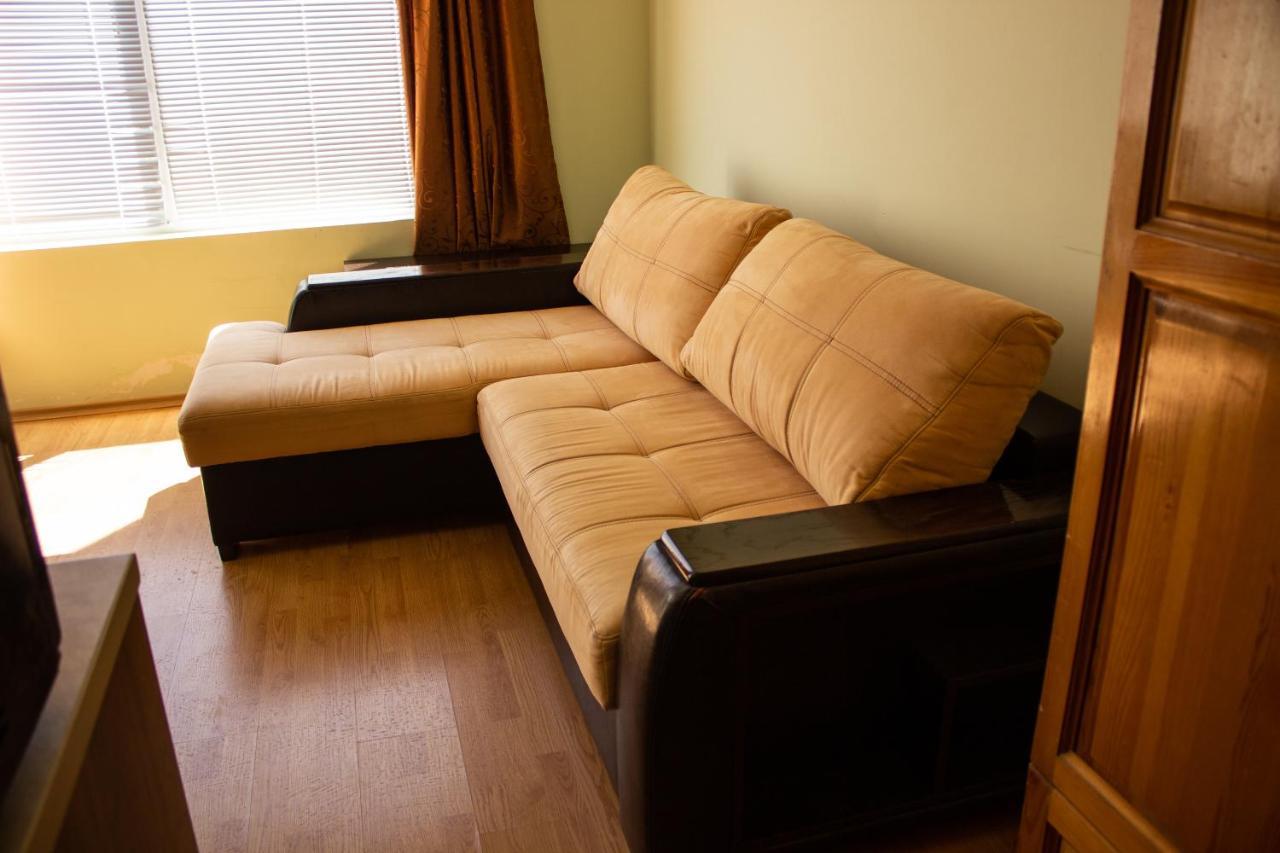 Central Couch Studio Pomorie Exterior foto
